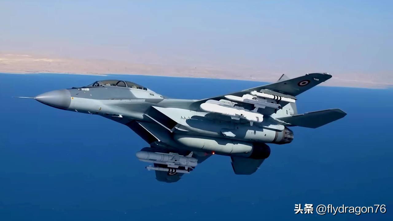 🇪🇬埃及力量

埃及空军 MiG-29M(M2) 战斗机。摄于当代。

挂载