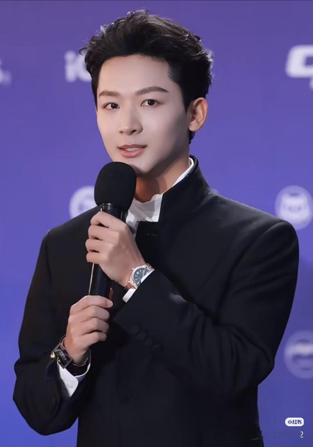 张晚意张晚意巧乐兹品牌代言人张晚意嘉善氧气音乐节张晚意孙竟成祝晚意明天开开心心的