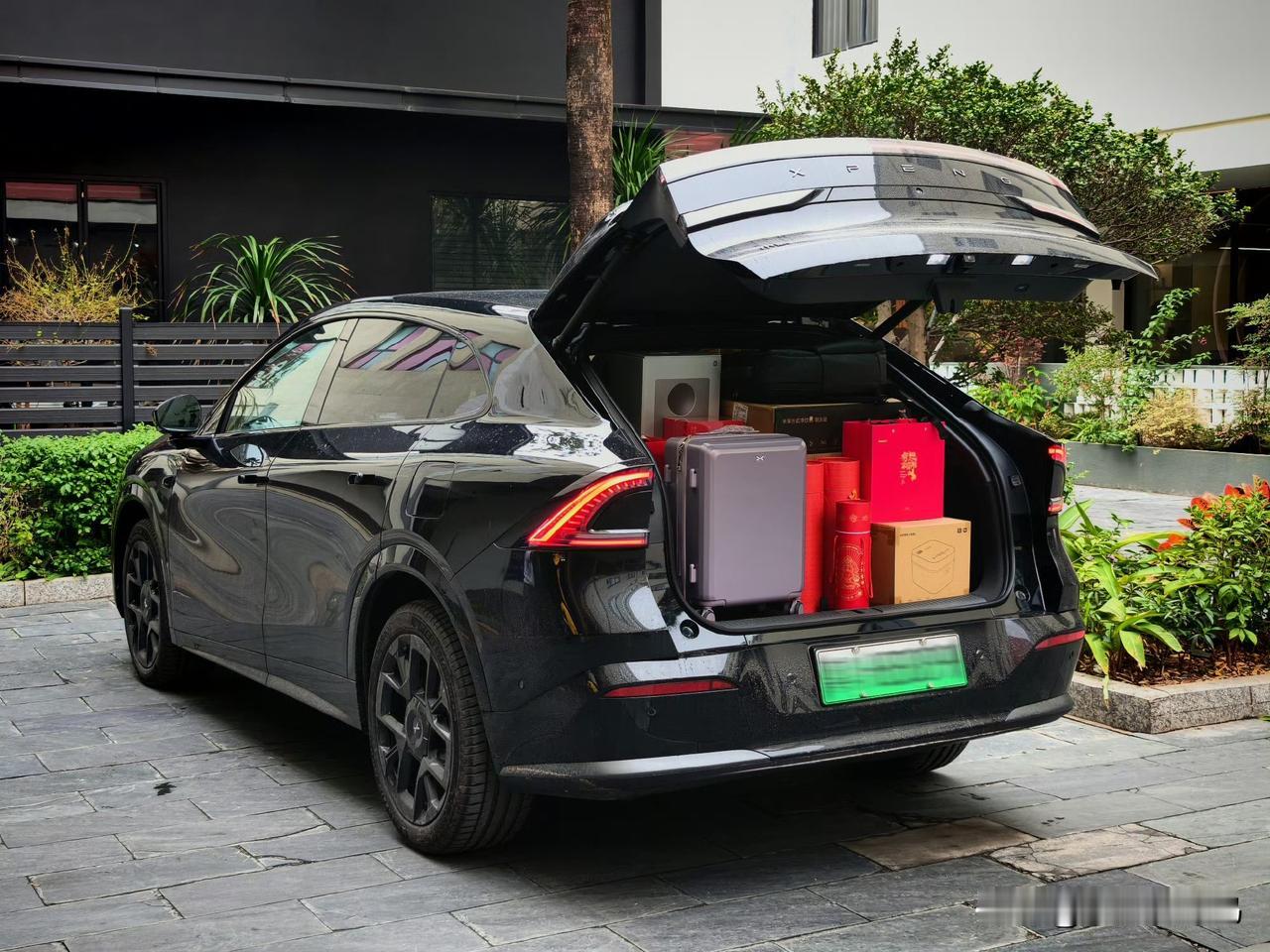 大家准备几号回家过年？
我今年准备自驾开车回家
小鹏几款增程车，让我比较惊讶的是