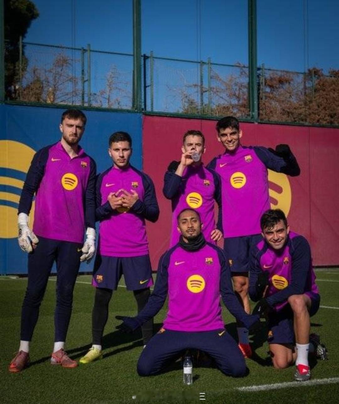 西甲前瞻：巴萨盼取胜继续争夺榜首，阿拉维斯能否制造麻烦？北京时间今天晚间23：1