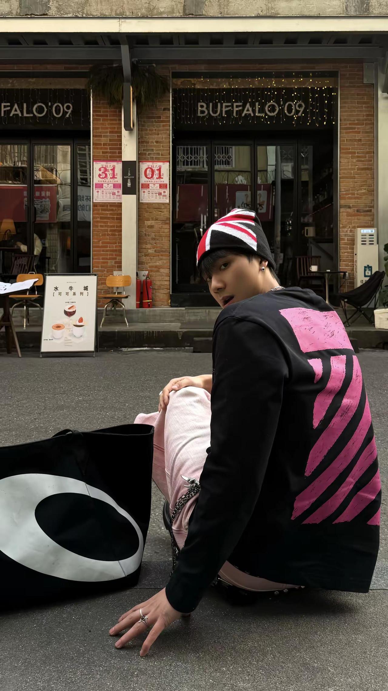 178穿成187了。技巧 预习一下春天穿搭 动作这一块拿捏死死的 拍照姿势 穿搭