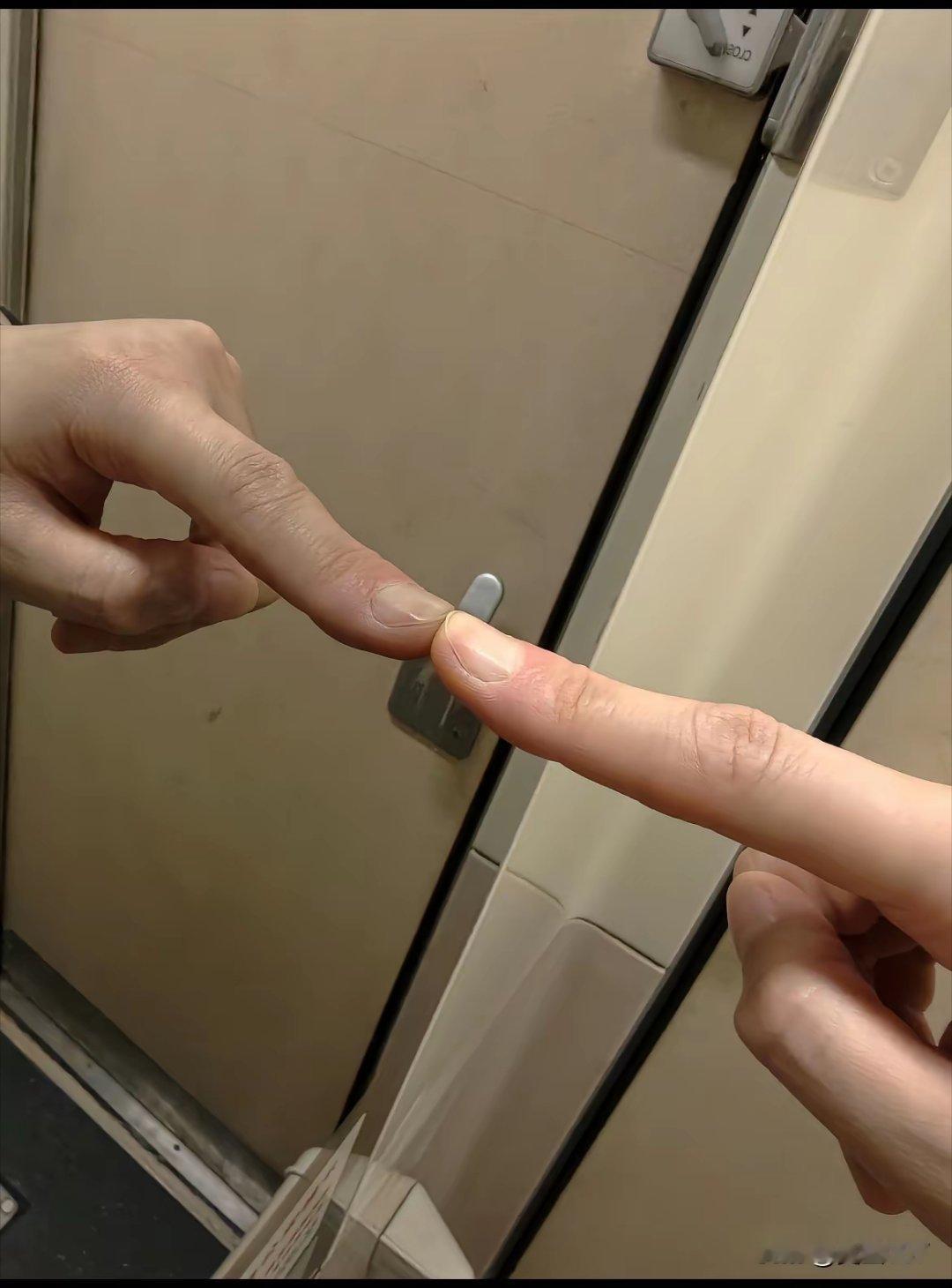 住过酒店的都知道这是单面镜吗？ 