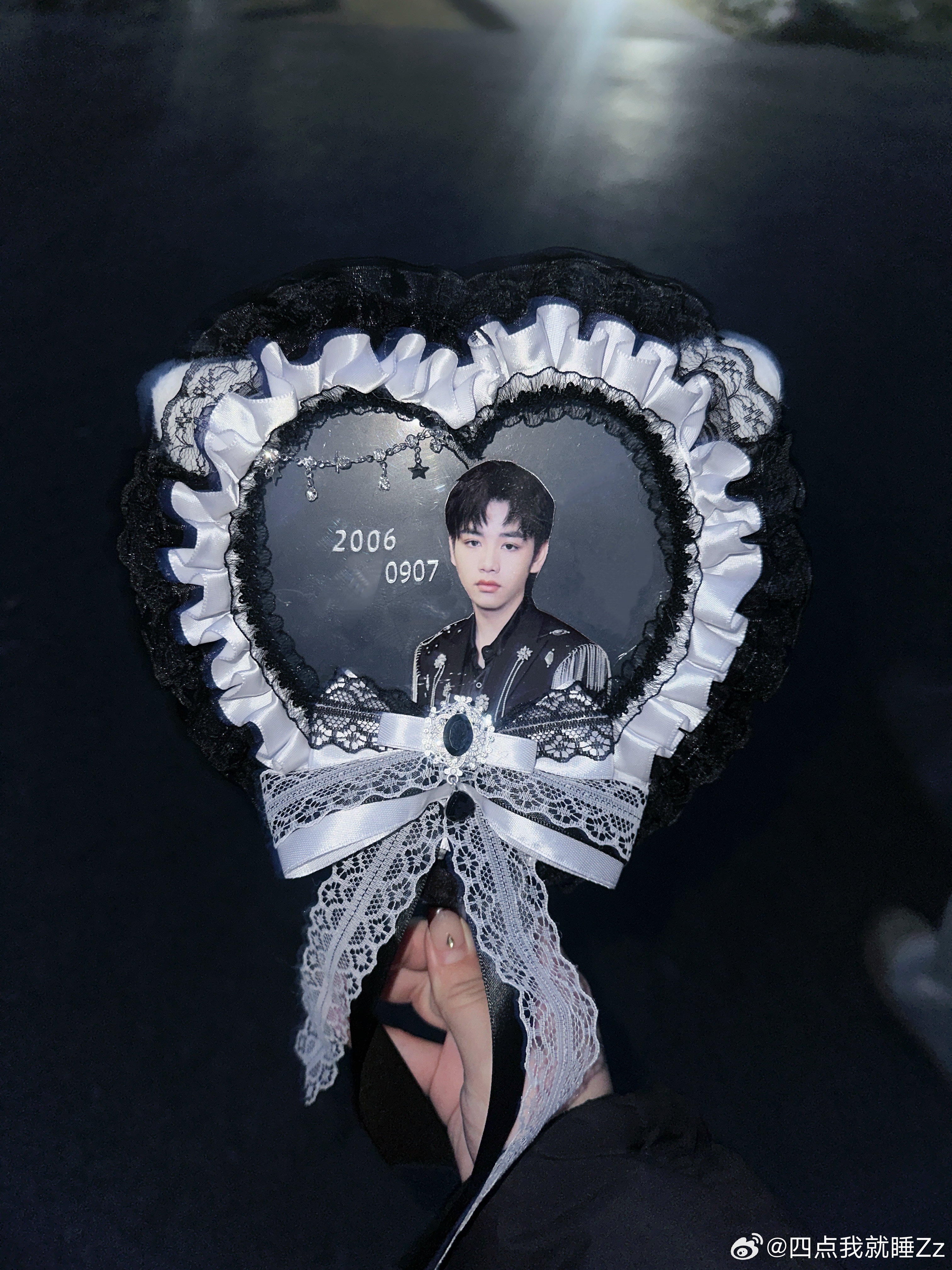 句号HWJ  伟嘉男神来了