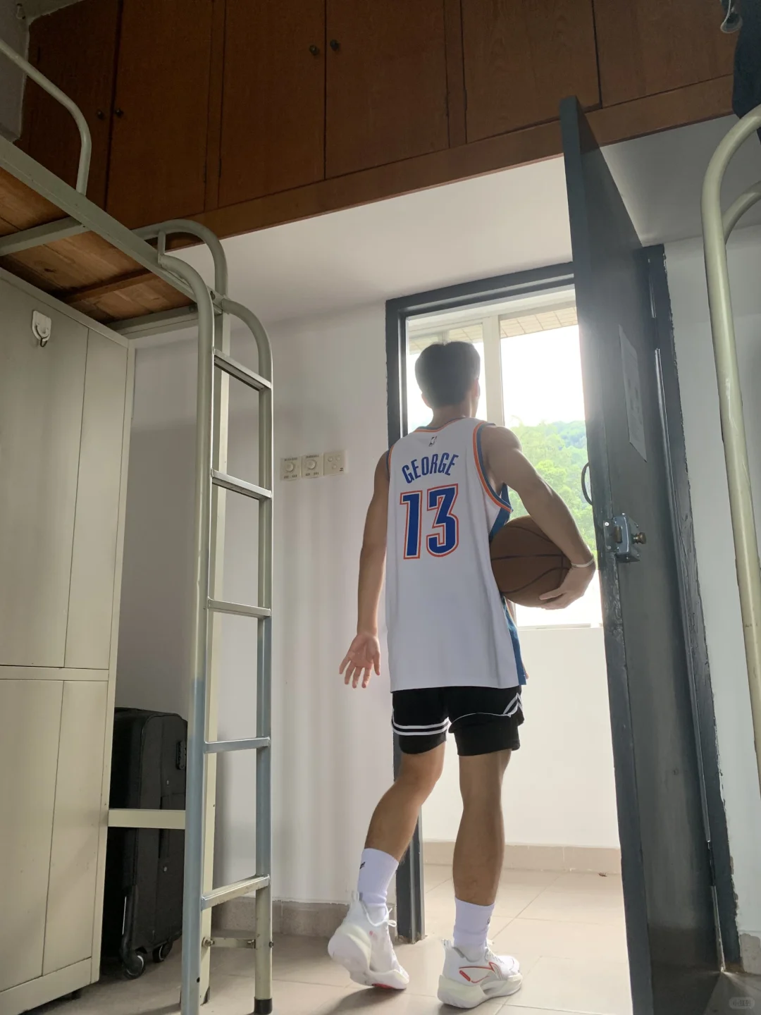 男大日常|出门穿搭分享🎽🎧👟