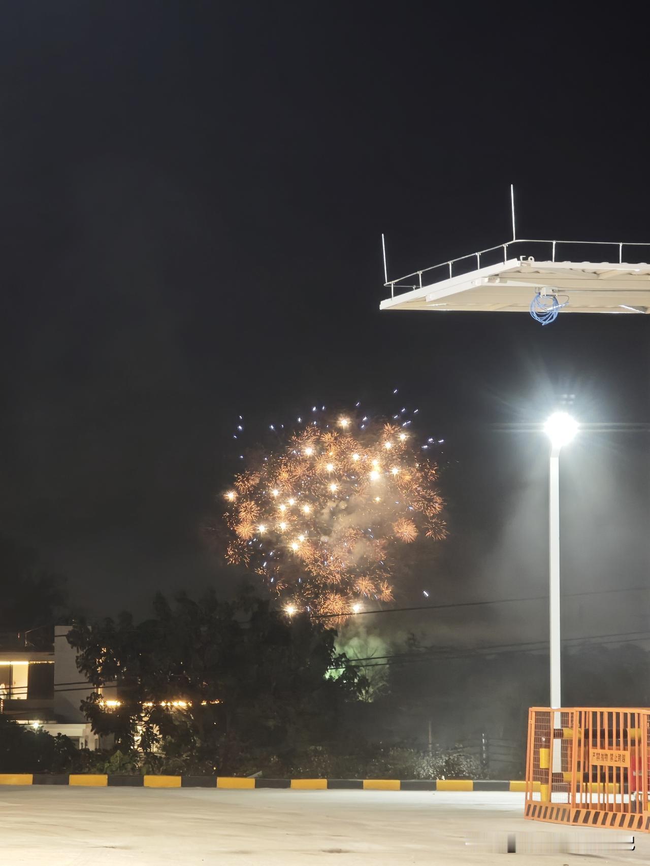 晒图笔记大赛年还没过完啊，今天这烟火🎇放的不间断哦...
