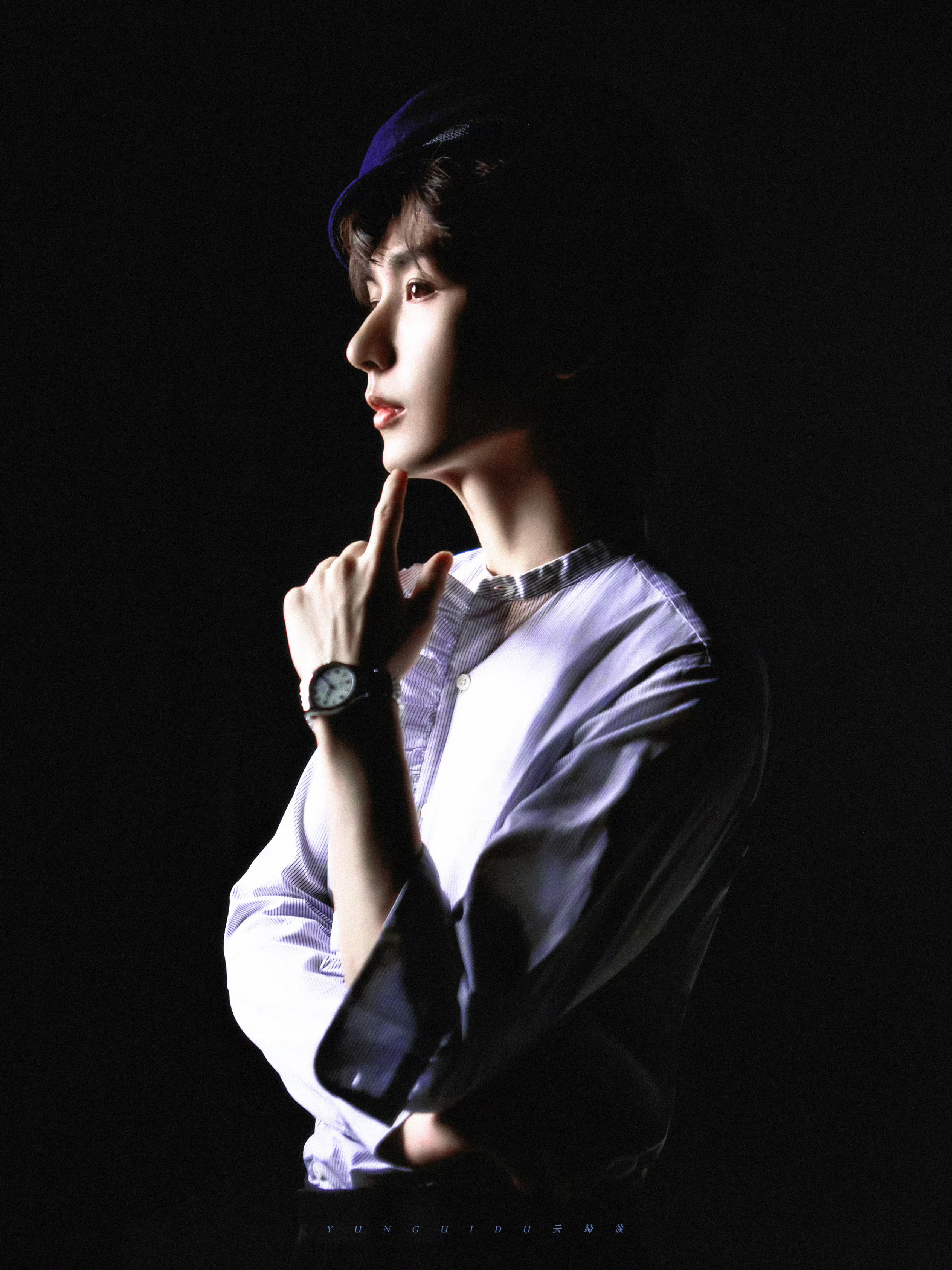 明晚就可以见到我的男神了 欣喜🤩 