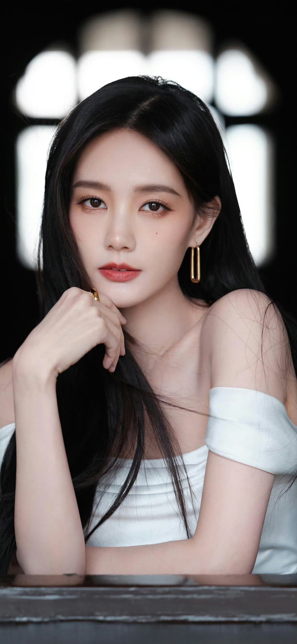 李一桐怼脸桐妹这个颜 