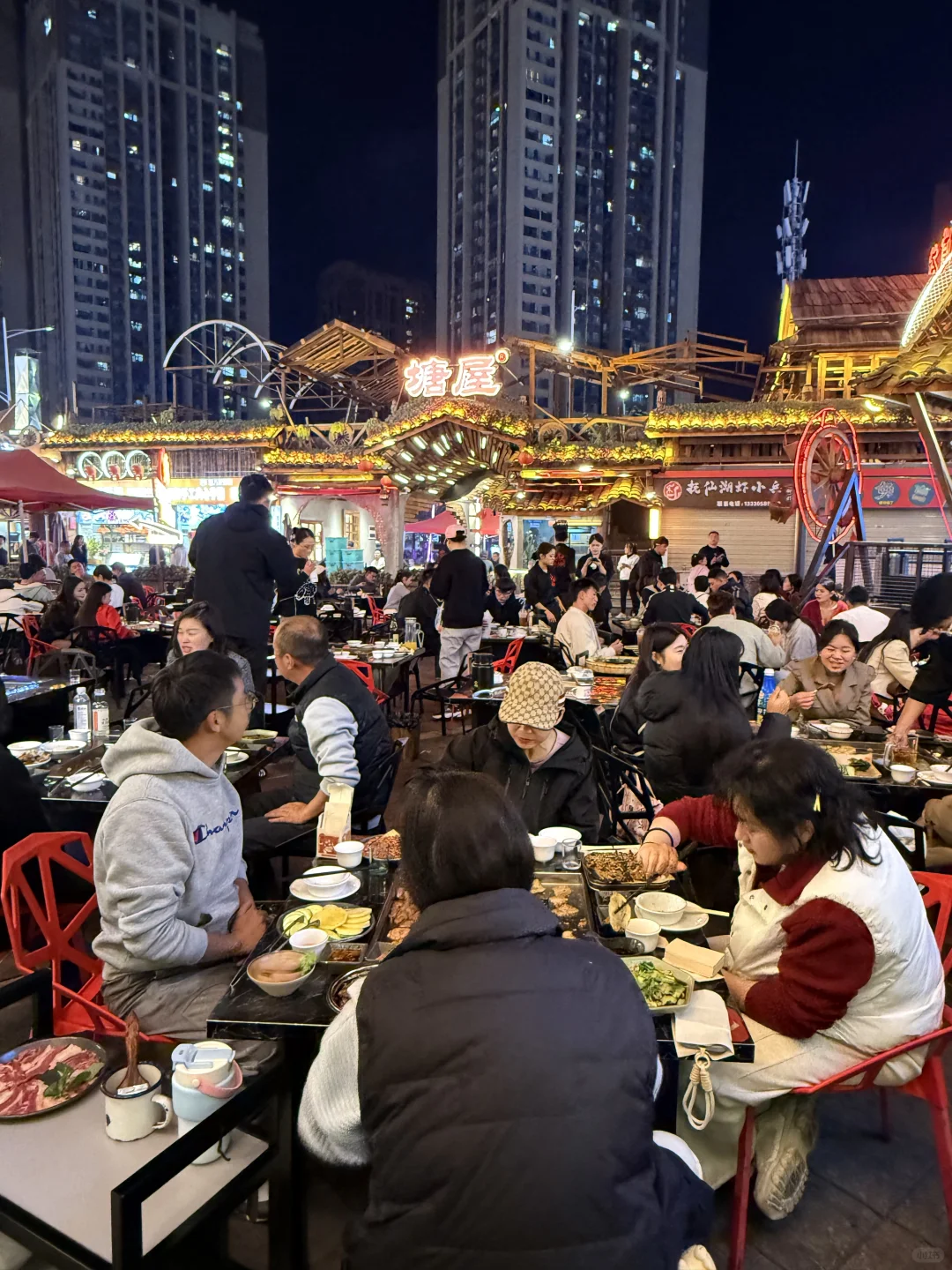 海乐世界。。7天吃了3次。。。