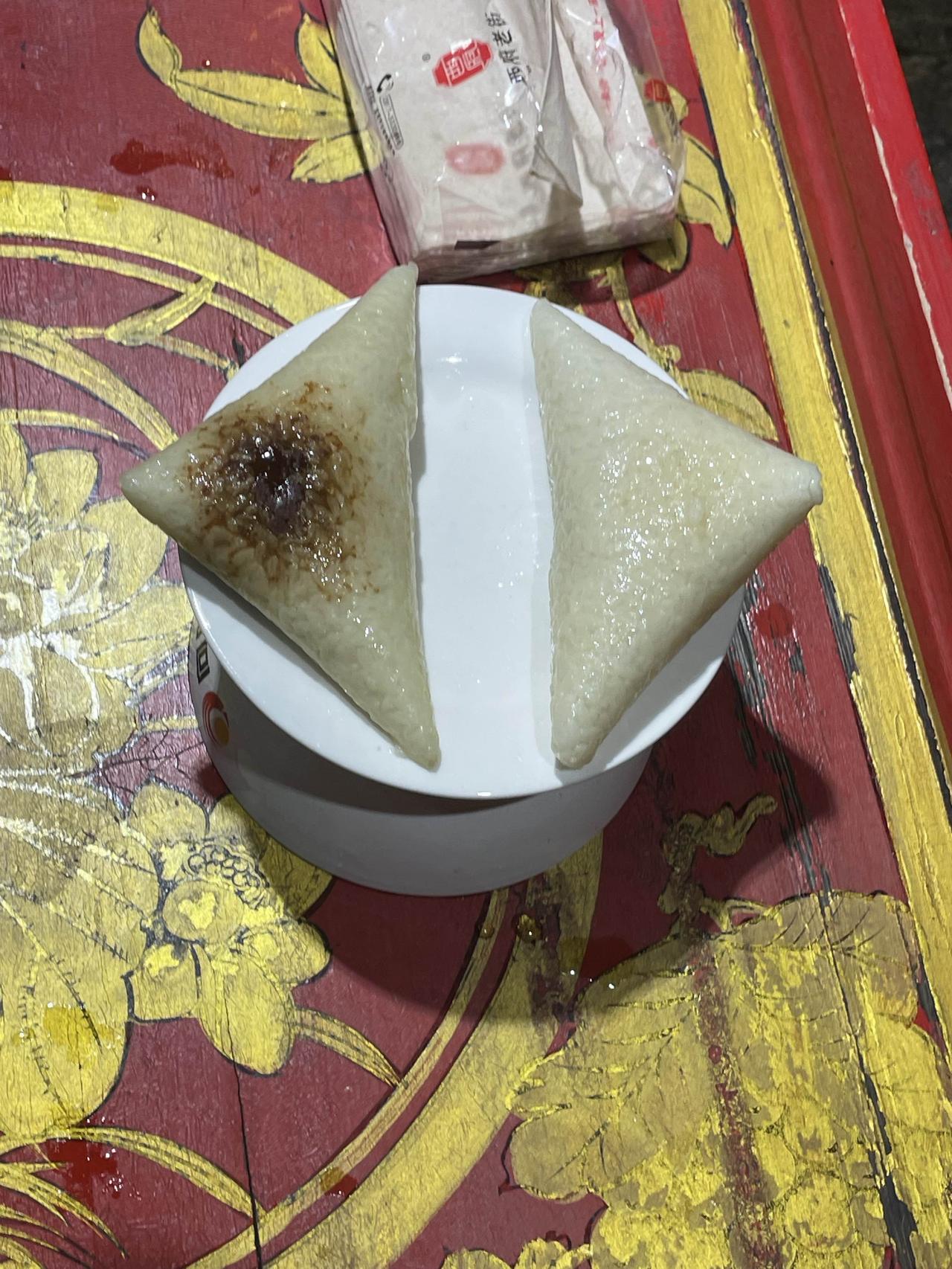 晒图笔记大赛周末在家不做饭，有点累，外边凑合吃吃喝喝！