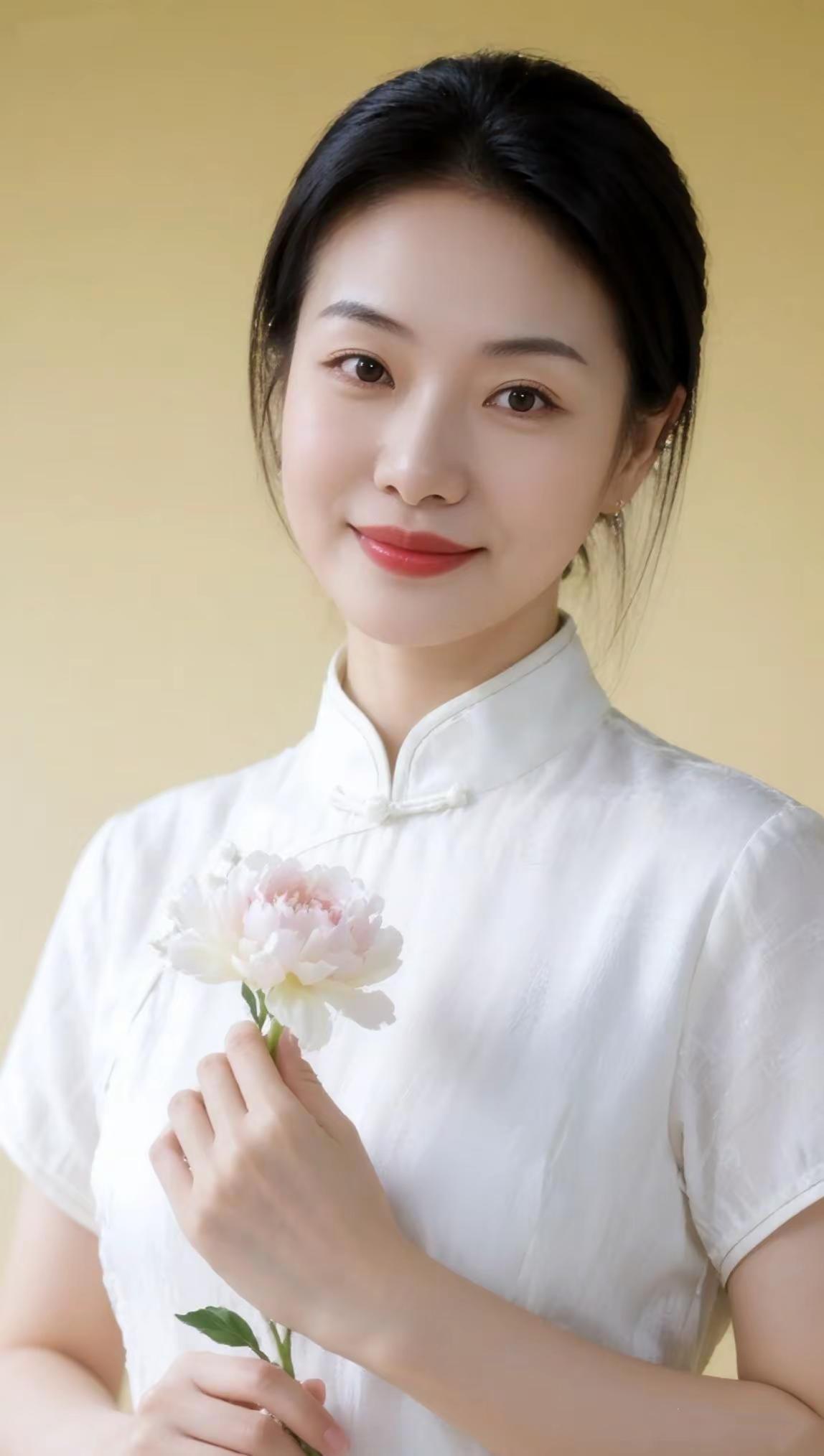命里有时终须有，命里无时莫强求。从出生那一刻 一切都已注定 好了，半生走过方才看