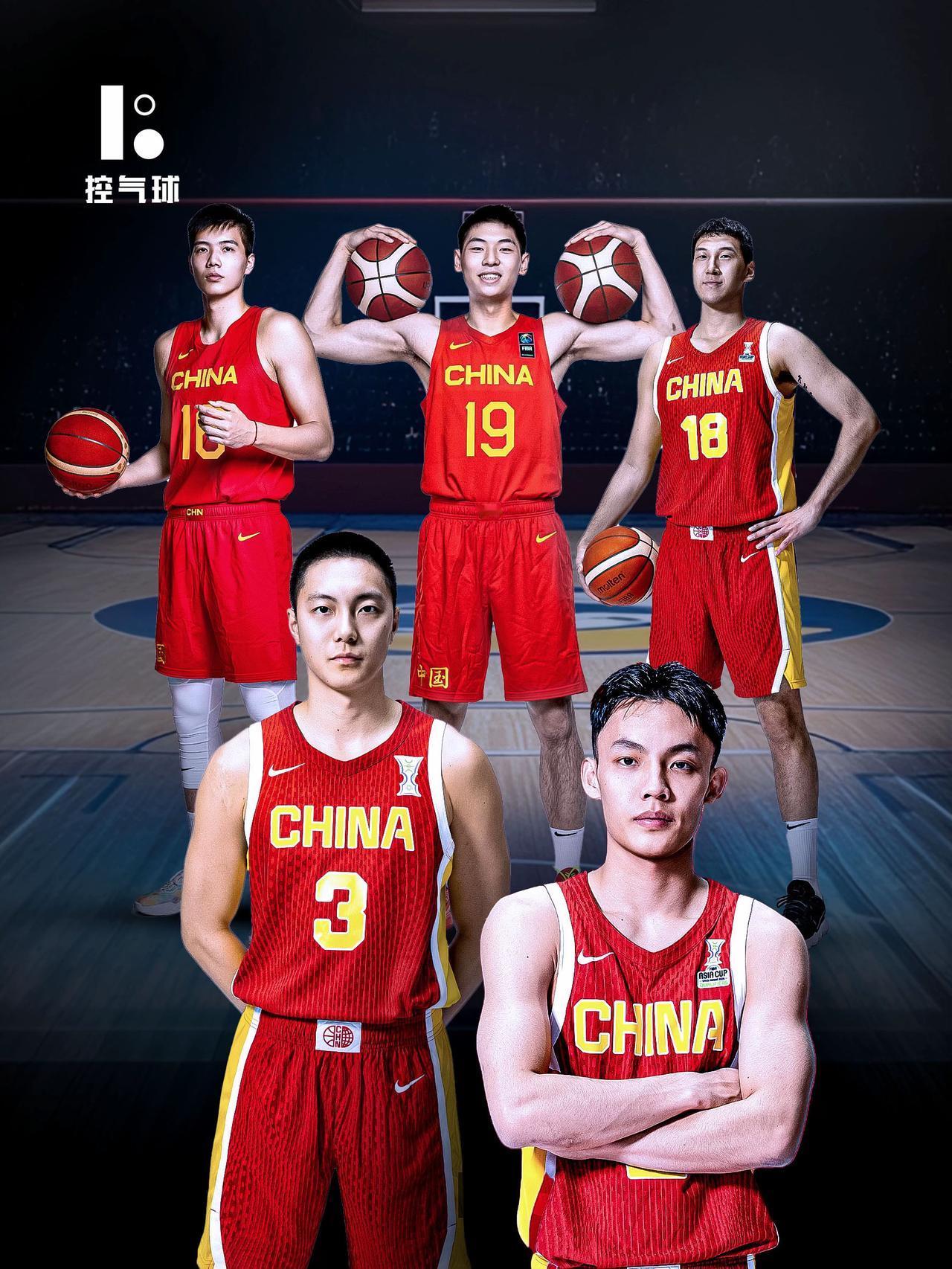 这套国内首发阵容强大，全明星阵容！再加上外援，主教练太幸福了吧。广东男篮