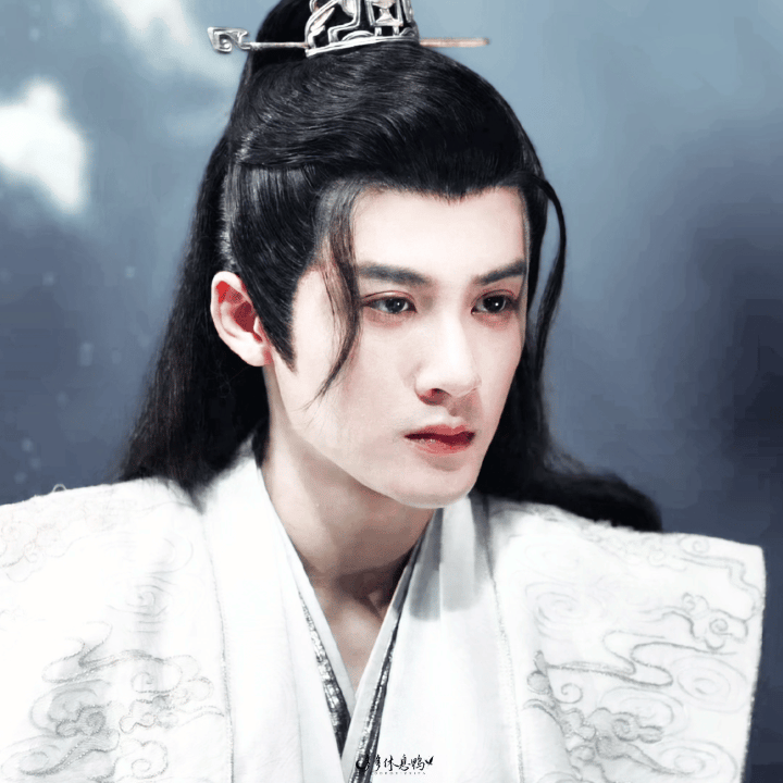 四方馆已经可以抬下桌了，真的很让人失望。 ​​​