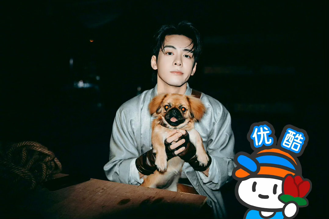 曾舜晞一人演吴家两代人曾舜晞这辈分涨得也太快了 曾舜晞完成盗墓宇宙超有趣的祖孙闭