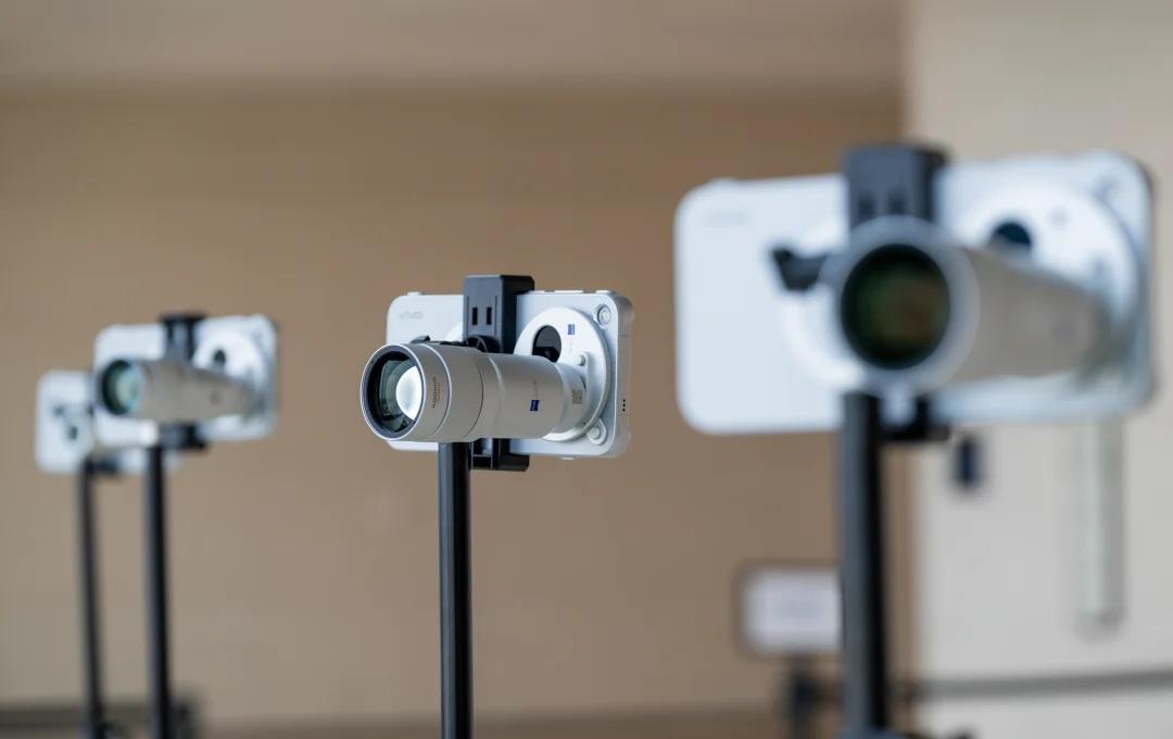 跟我来提前看vivo X500发布会现场
期待已久的电影级影像能力的X500今天