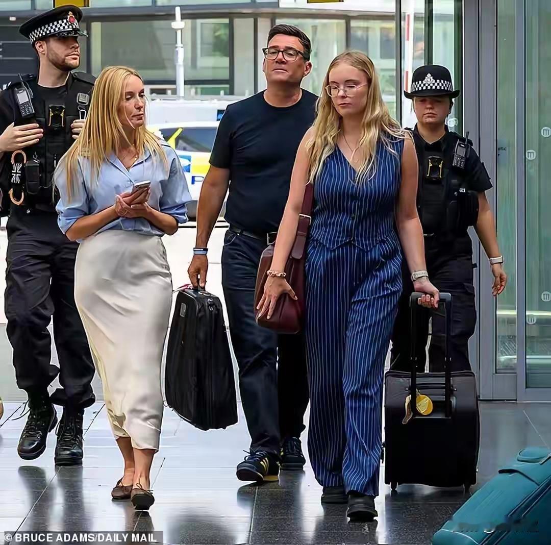 铁打的英国，流水的首相？英国十年换了八任首相，实在没人想到了，印度裔都推上去了，