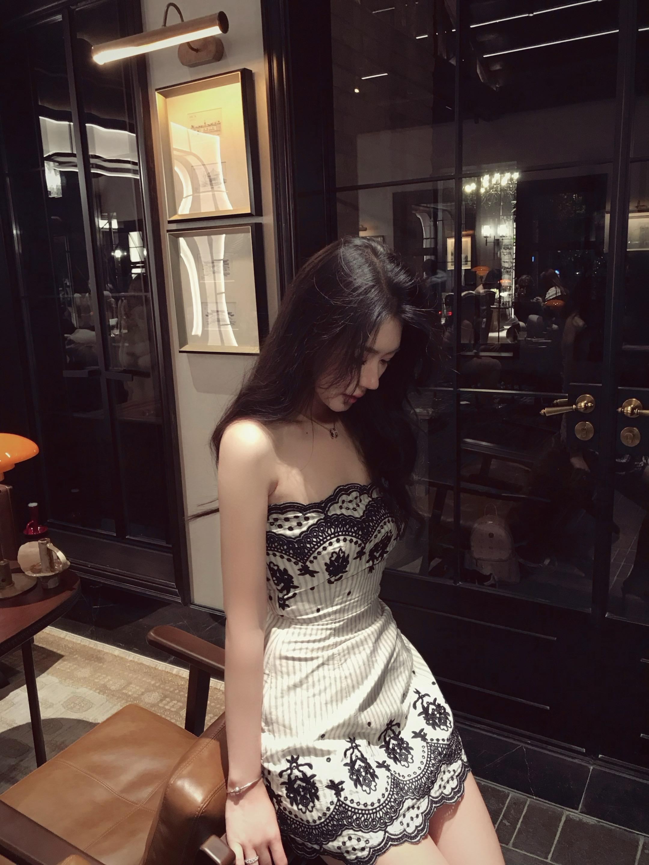 我想要平静的生活 想要一根再也感受不到悲伤 愤怒 急迫和执念的神经