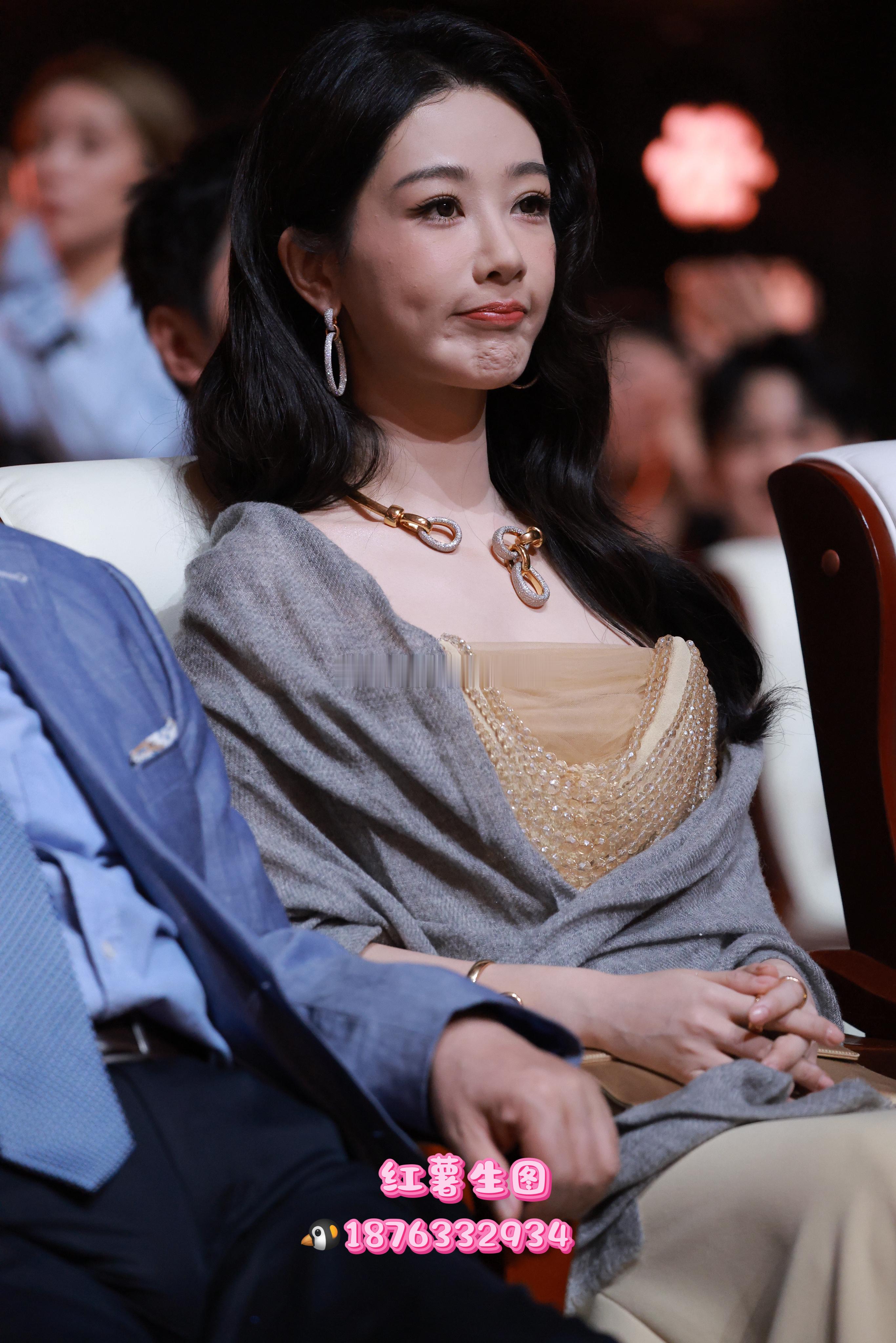 出杨幂 杨紫 高叶百花奖坐席 