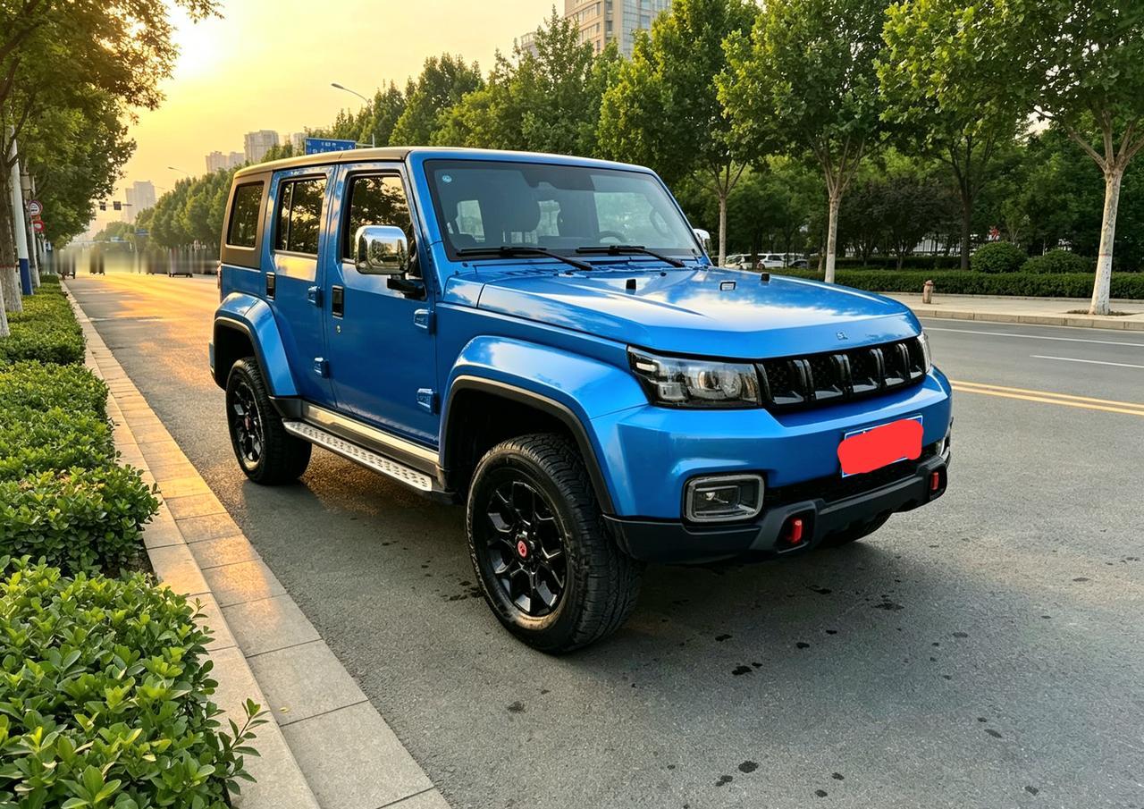 首先现代越野v6的机器还是在必要的时候需要的，比如说没电的时候。但是2.0T的车