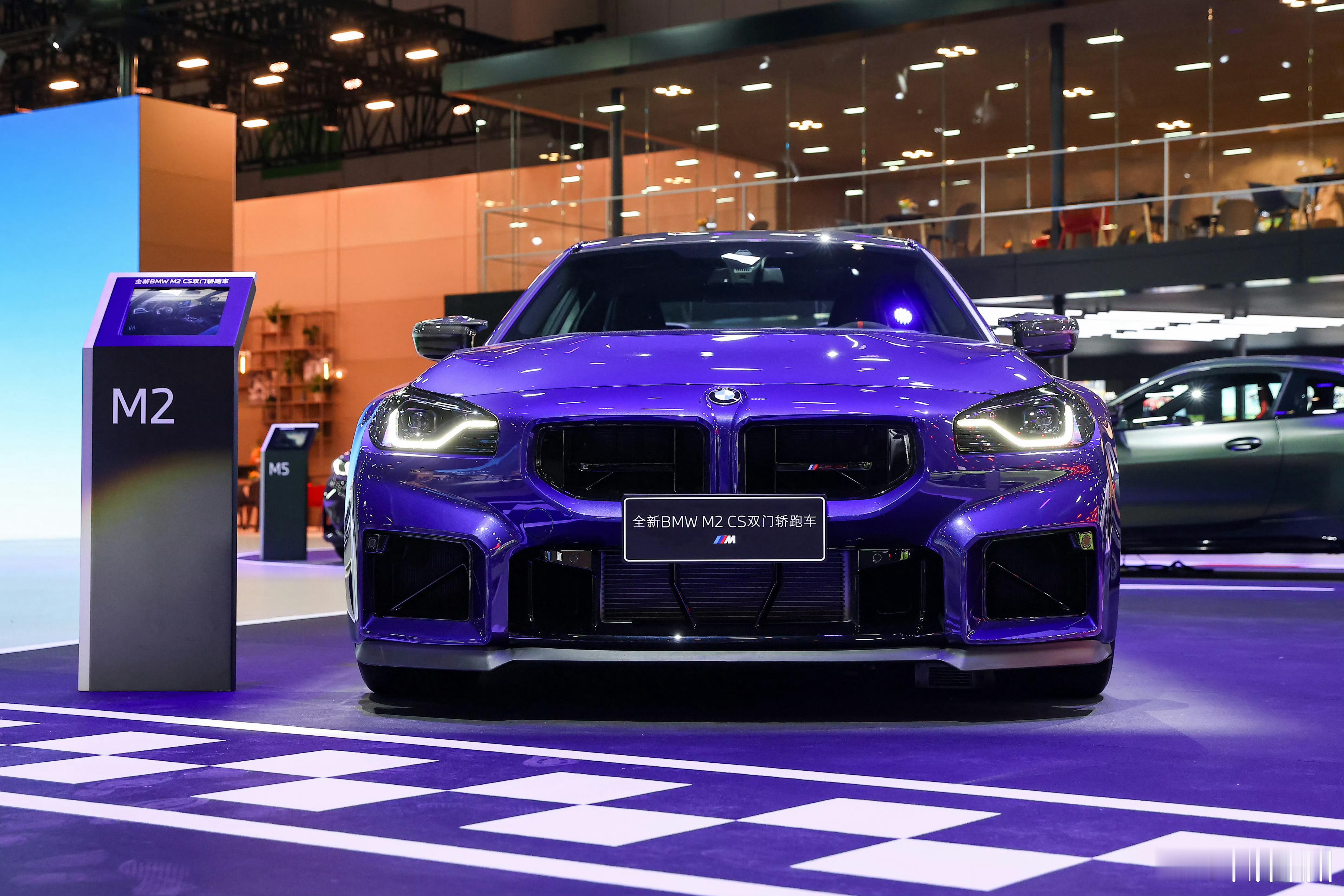 成都车展媒体日结束，说一下我超级喜欢的几台新车：BMW M2 CS，上市价格80