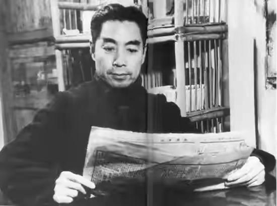 1949年，熊向晖见到周总理，鼓起勇气问道：胡宗南为何不拆穿我？

这话问得轻，