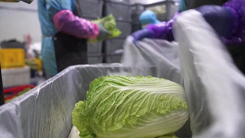 人民日报锐评：食品乱用甲醛，处置必须从速从严
河北张家口康保县“甲醛白菜”事件引