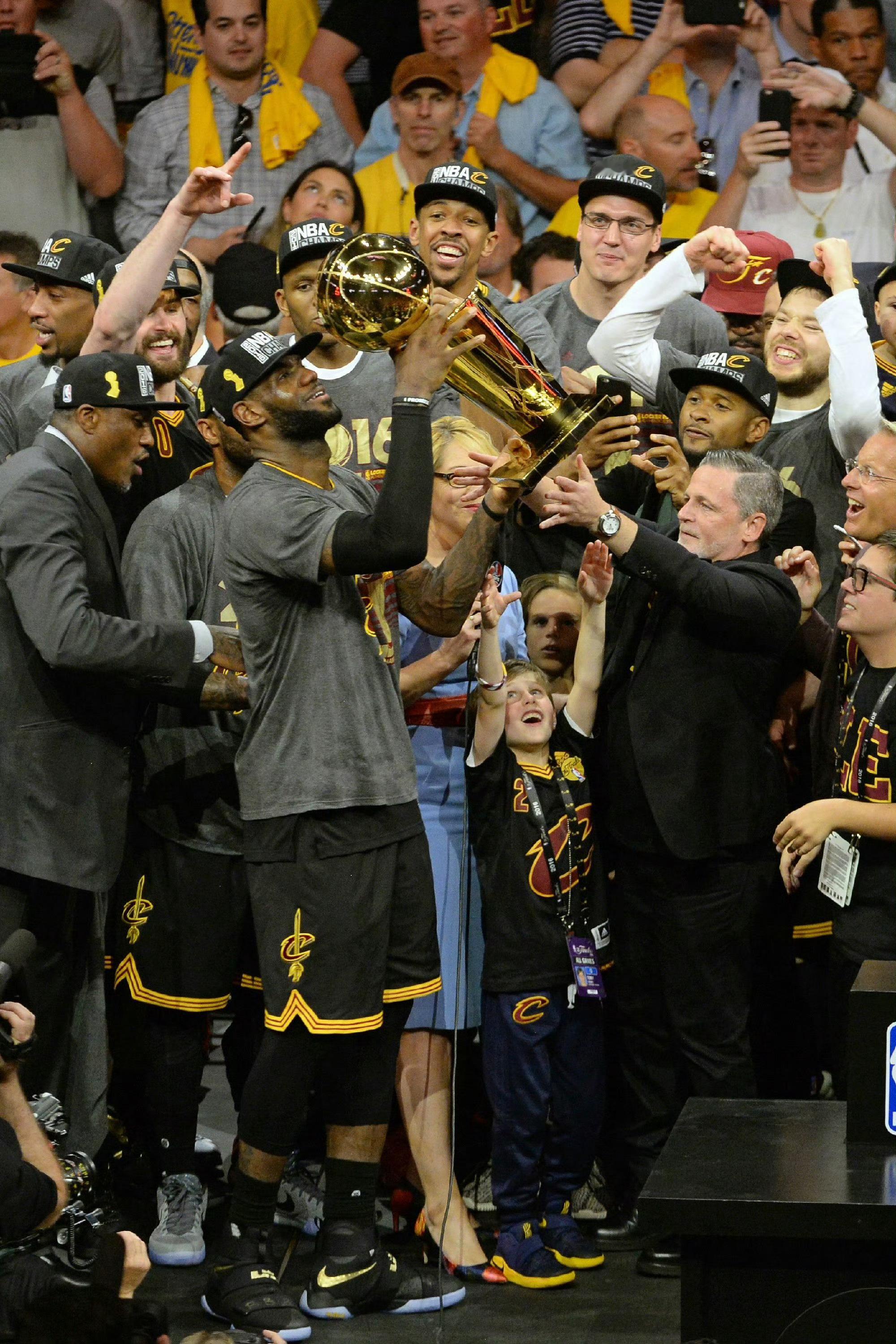 骑士詹姆斯nba总决赛我的观赛搭子 🏆Cleveland，this is fo
