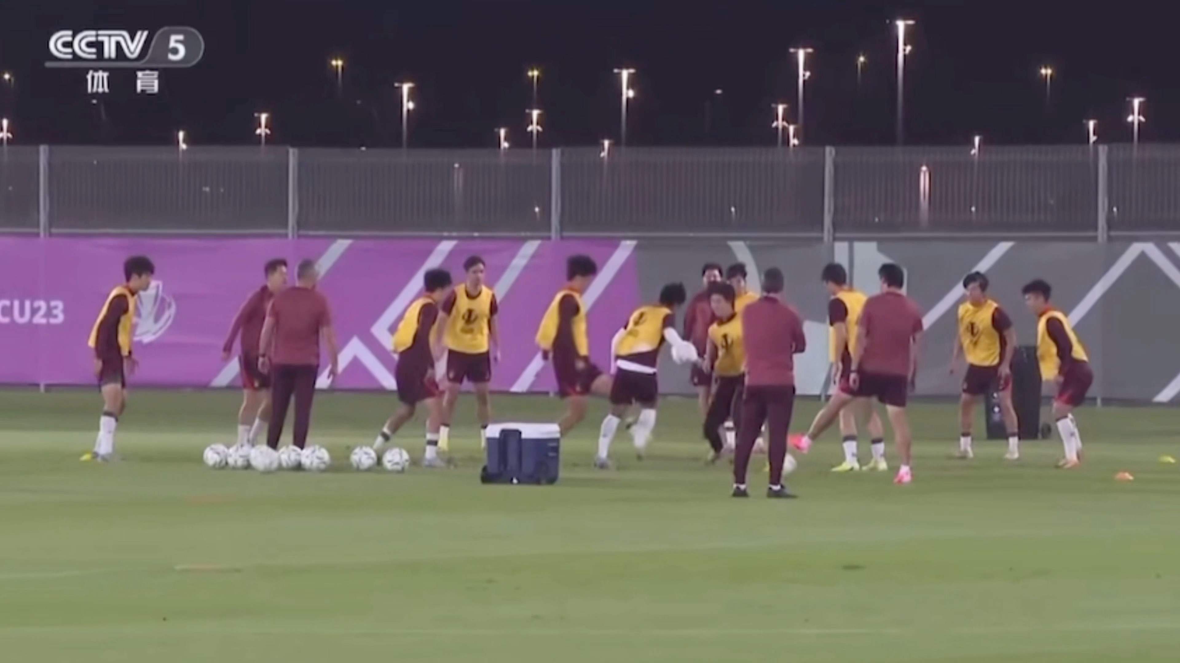 徐彬说U23国足没有包袱球迷也准备好了🍀🍀🍀🍀🍀🍀🍀🙏🙏🙏?