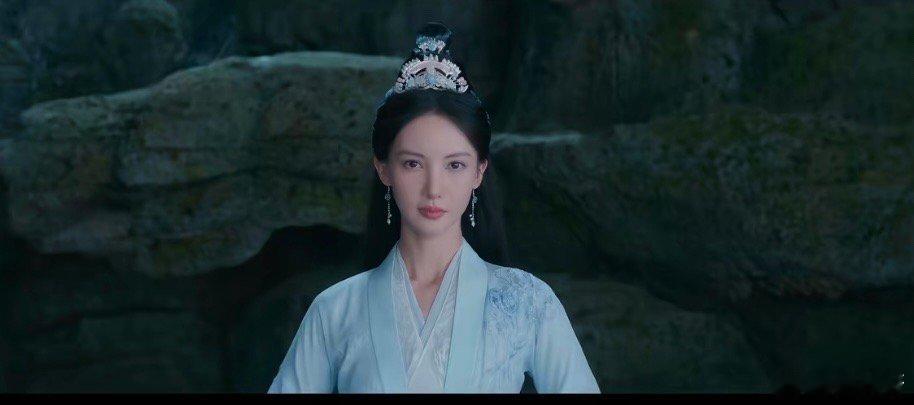 金晨不合适，南宫婉应该找个温婉的国风大美女来演，也不是说金晨不好，只是南宫婉应该