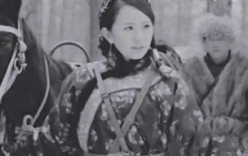 太行山深处，曾出过这么一号人物：河北邢台甄家庄的猎户媳妇，三十出头，能扛枪能炖肉