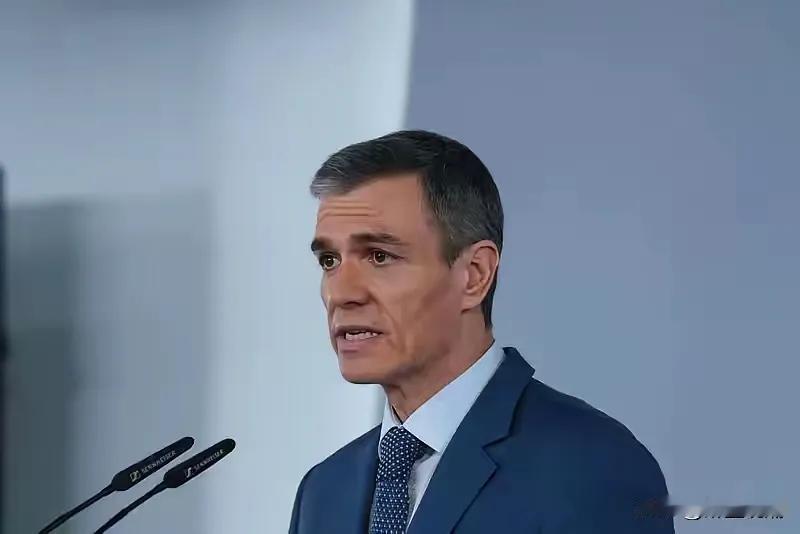 4月9日，针对以色列持续轰炸黎巴嫩 ，西班牙首相桑切斯怒斥欧盟各国：以色列对生命