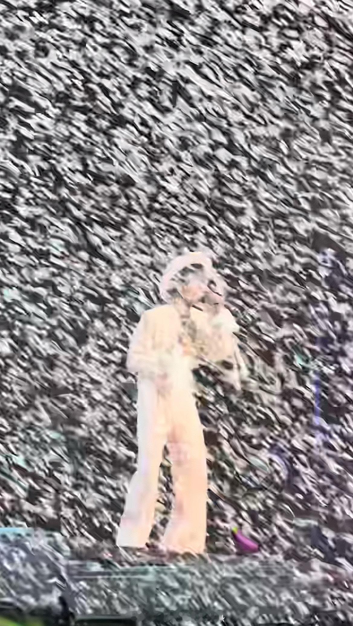 大雪压我两三年我笑大雪如薄棉 
