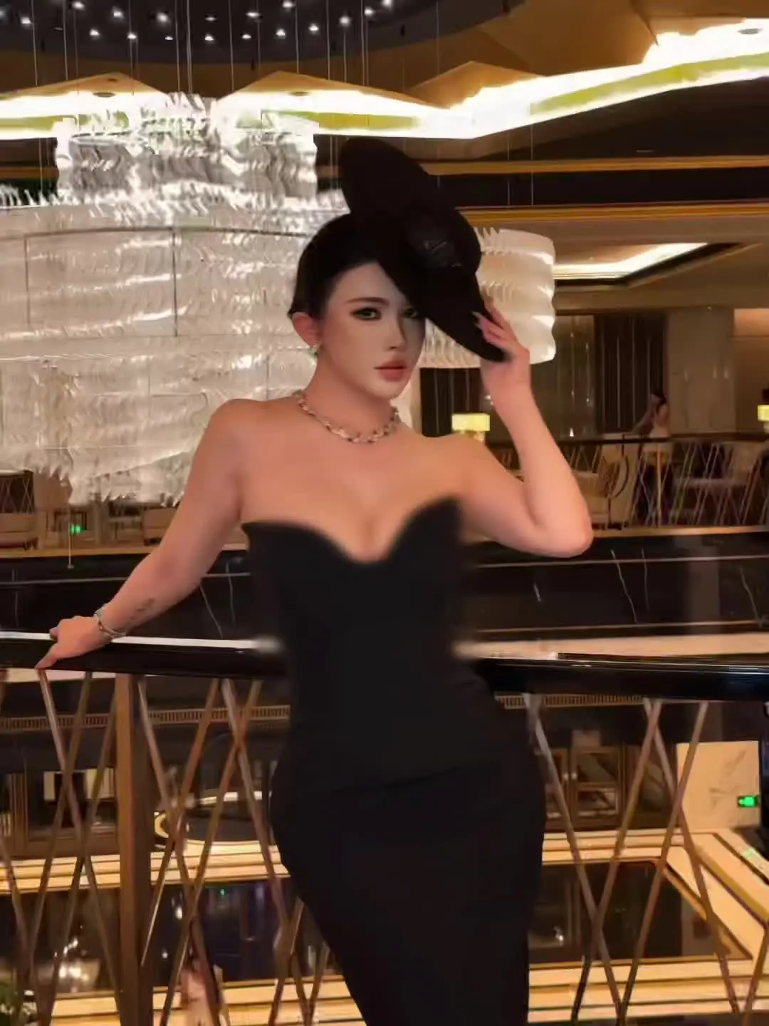 足够耀眼的女生，当然会有漂亮的人生啊✨ 感恩有你们陪伴❤️ 爱你们，希...