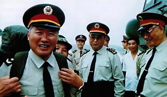 1983年，厦门经济特区获批不到三年，整座岛就是一个工地。此时地方干部看上了31
