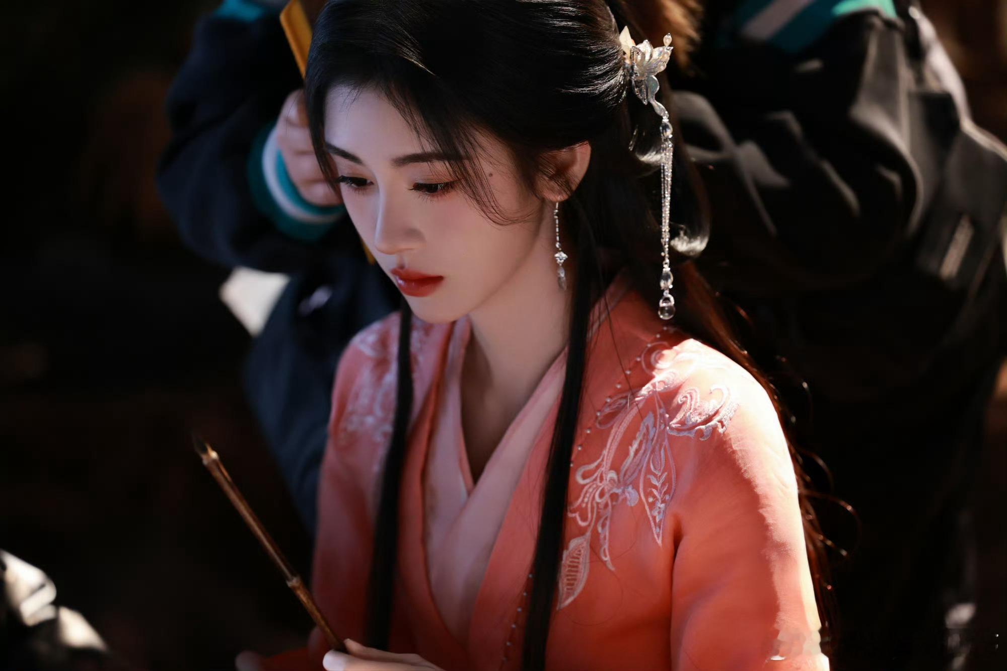 鞠婧祎 jjy鞠婧祎姜黎非 🍊💙 我作为学医的 可以很明确且负责的告诉你 你