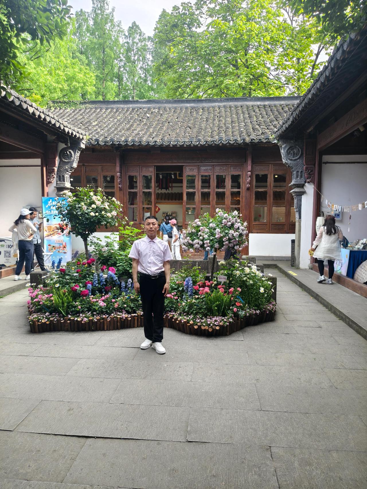 花开处处美