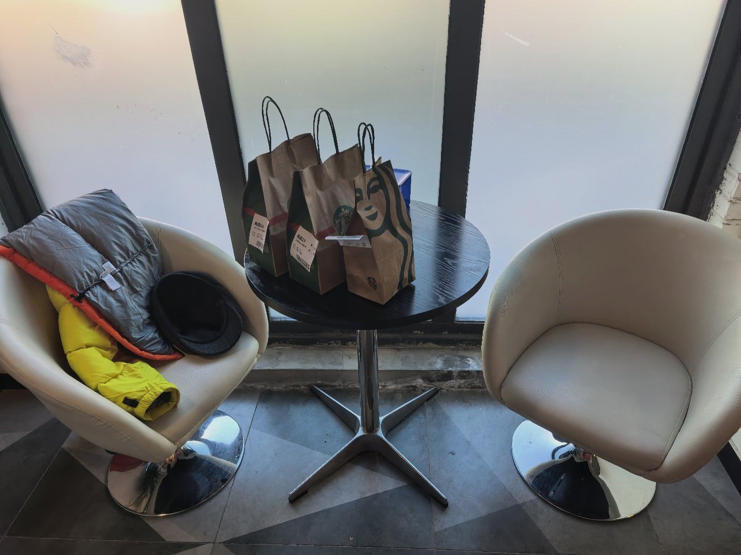 永恒不变的移动办公室，看不见眼前的希望，依然不断的努力 北京·北京嘉利智联营销管