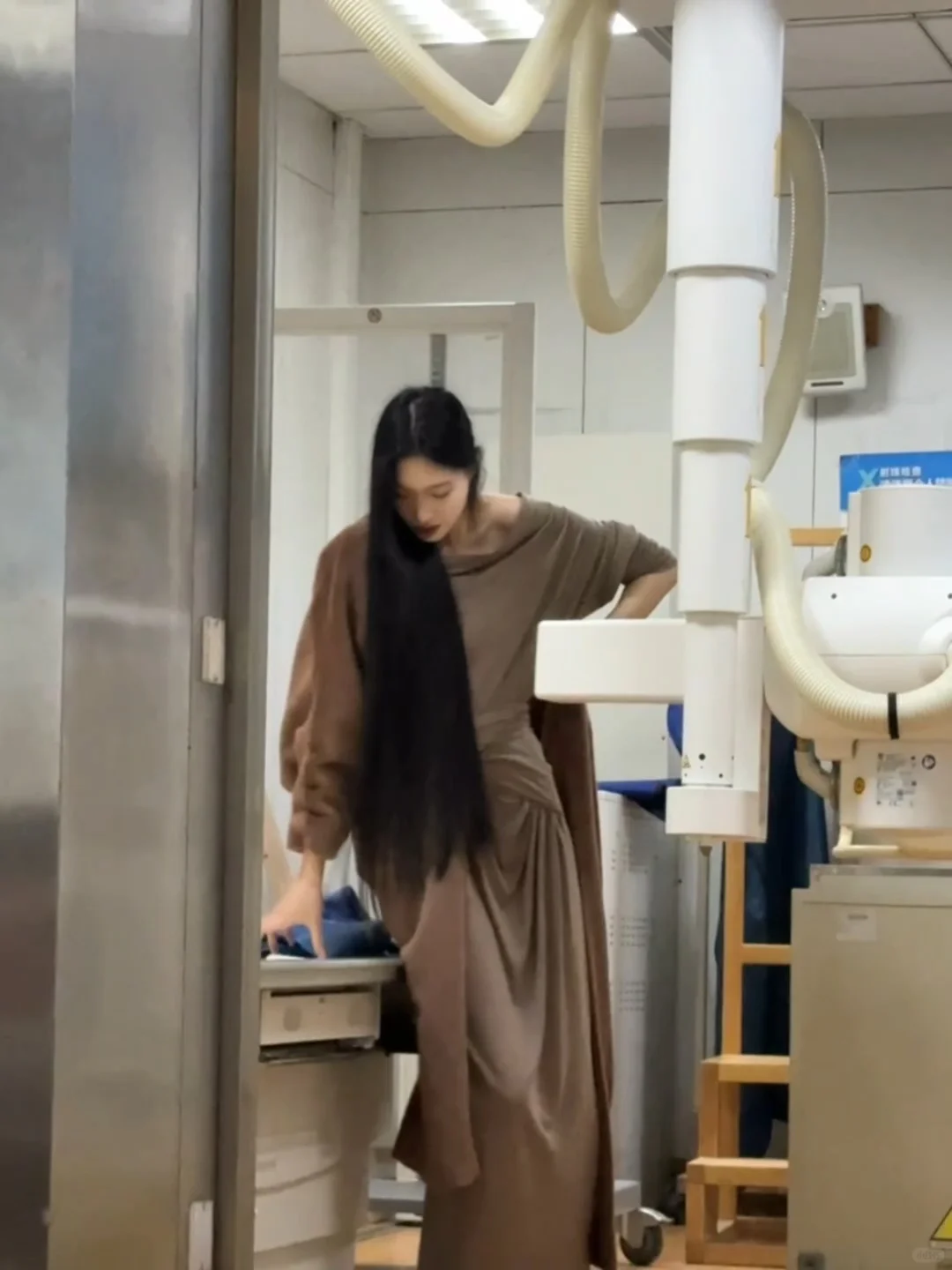 笑的直不起腰的具象化