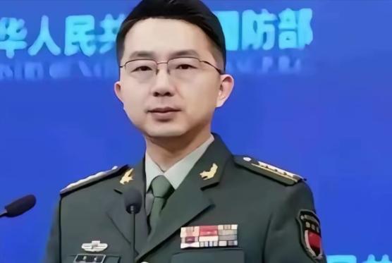 美军航母撞枪口上了！

8月10日这天，消息传出来，美国那艘华盛顿号航母，刚从越