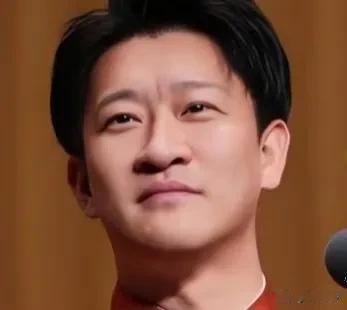 就因为曹云金在直播中说了句，感谢师父的话，就有不少人觉得他俩要和好了！

有人说