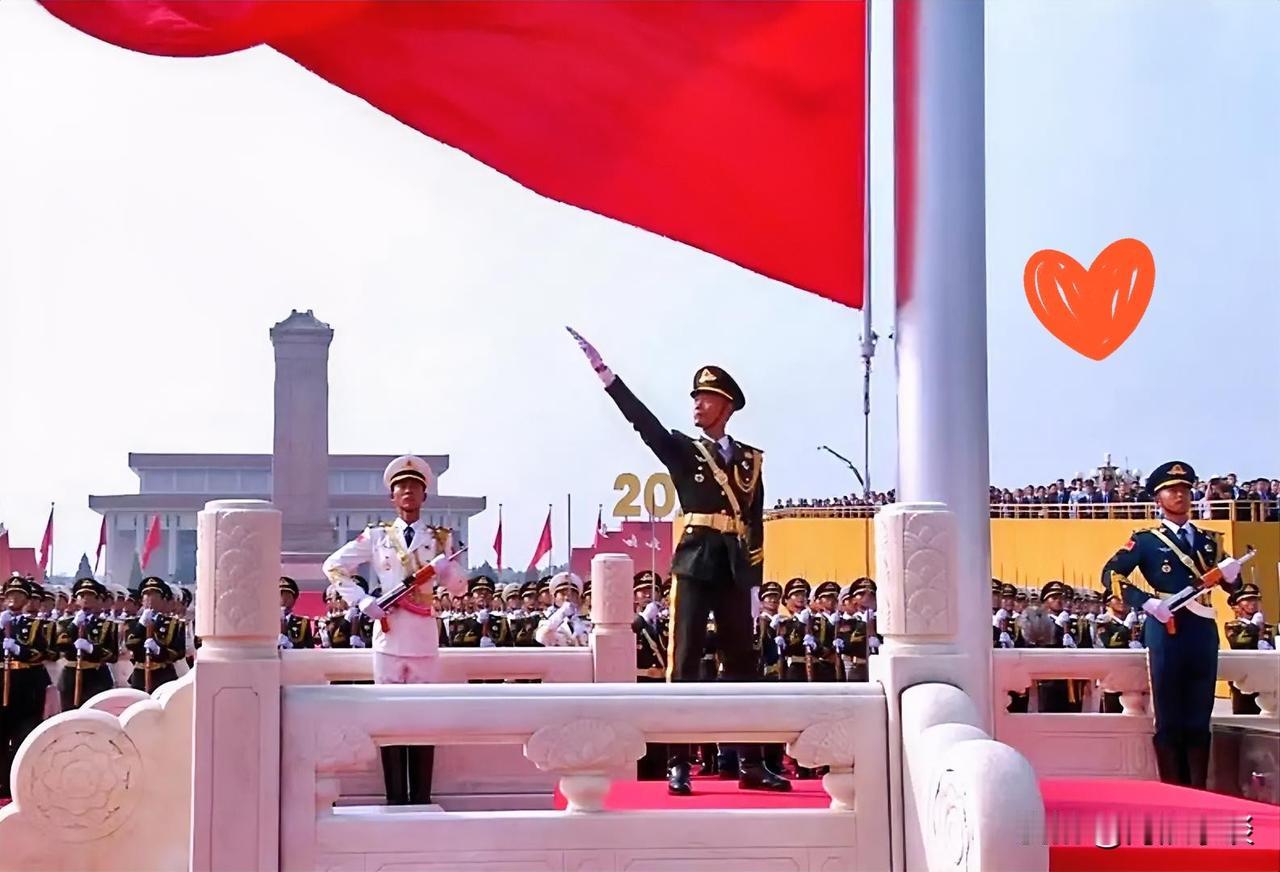 今天看到有个俄罗斯网友说，现在的美国只敢和中国打贸易战。
我觉得他说得非常对！