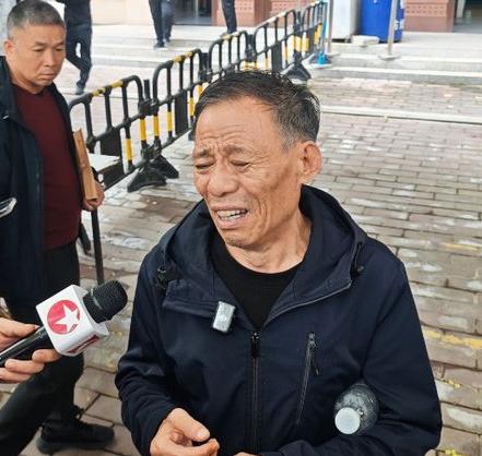 她只是想结束一段感情，却永远失去了回家的机会。西安31岁女护士遭男友杀害后，被告