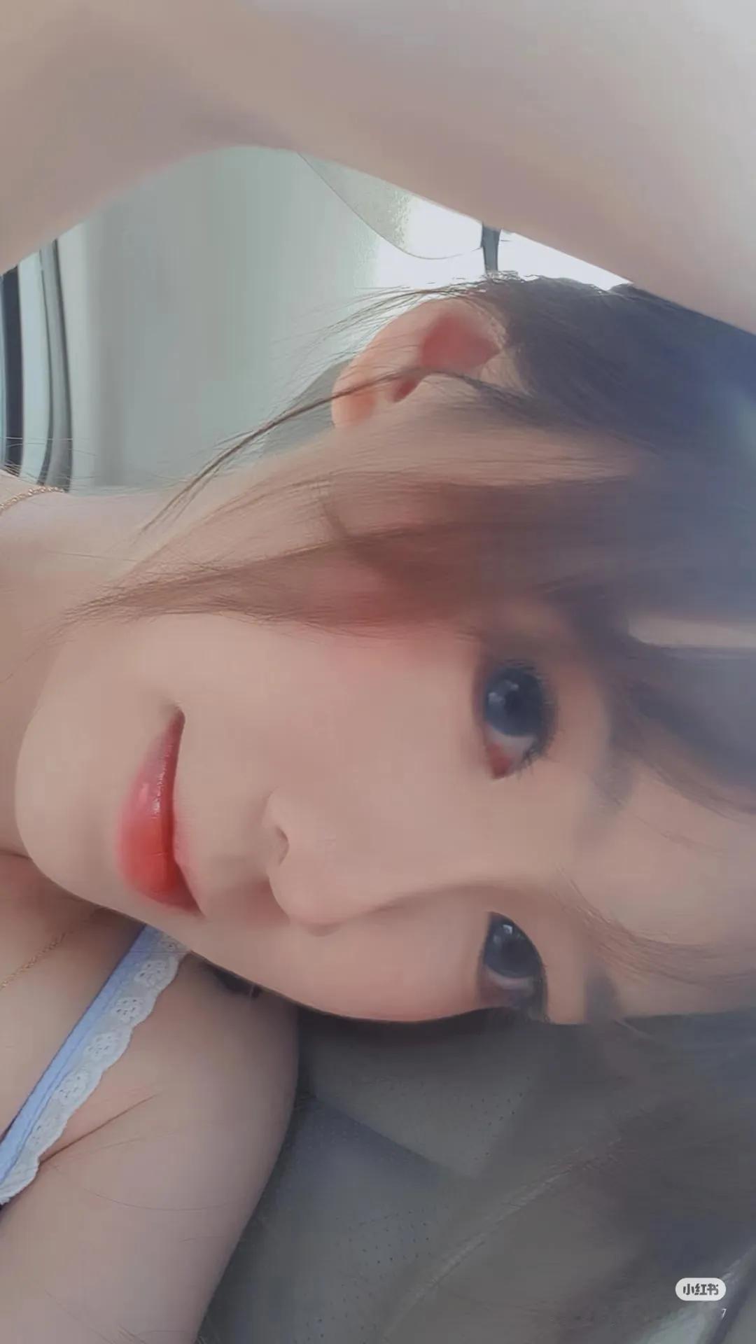 话说大马近几年就推出了许多样靓身材正，气质也相当不错的新晋博主，而MINI就是其