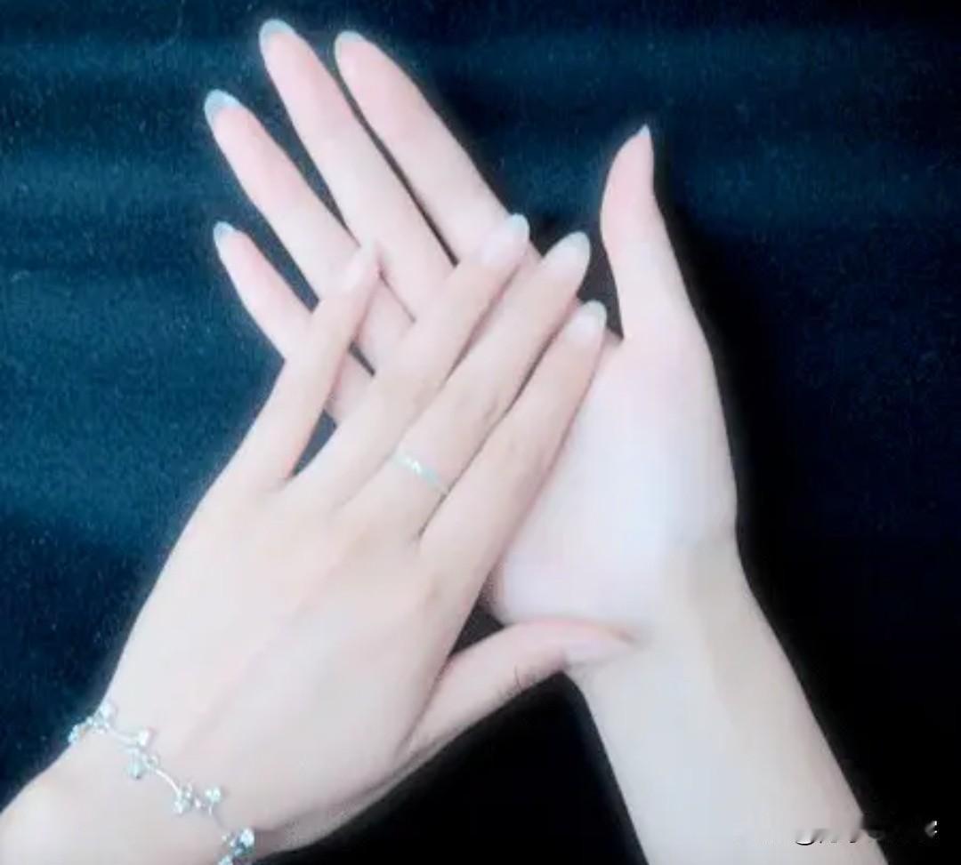 凭双手谋生，
寻一份合适工作，
求建议。