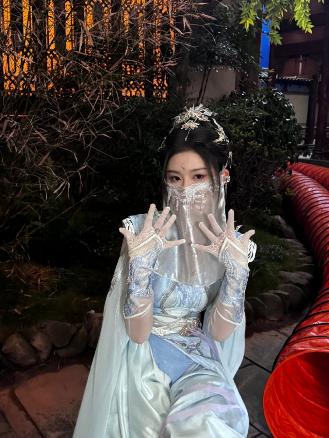 毒花什么时候摘面罩[来]孔雪儿❄️ 妈呀[污][污][污]会会要被这只小毒花吓晕