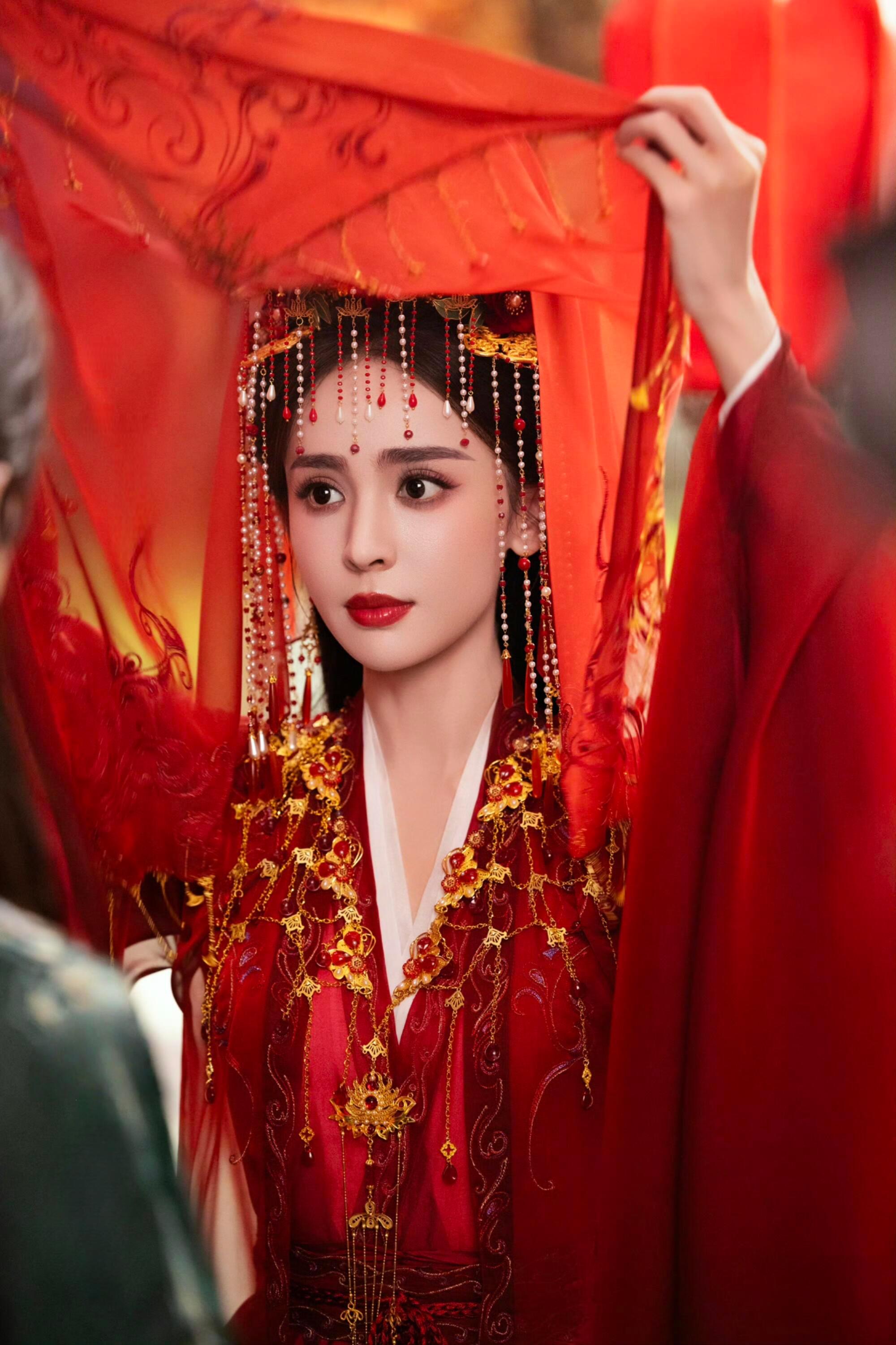 娜扎 x 萧雪鱼衣橱[爱慕]娜扎古装怎么美成这样 ​​​