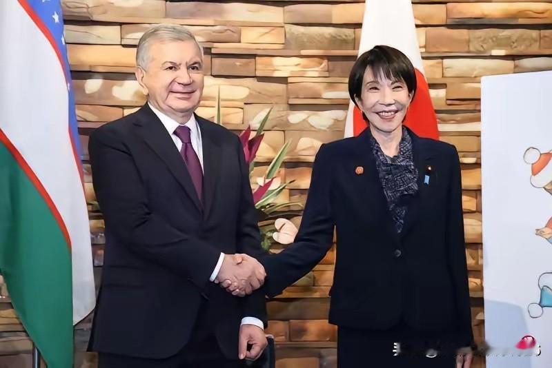 中亚与日本5+1峰会貌似日本“大获成功”，纳扎尔巴耶夫表示日本是“可以信赖的伙伴