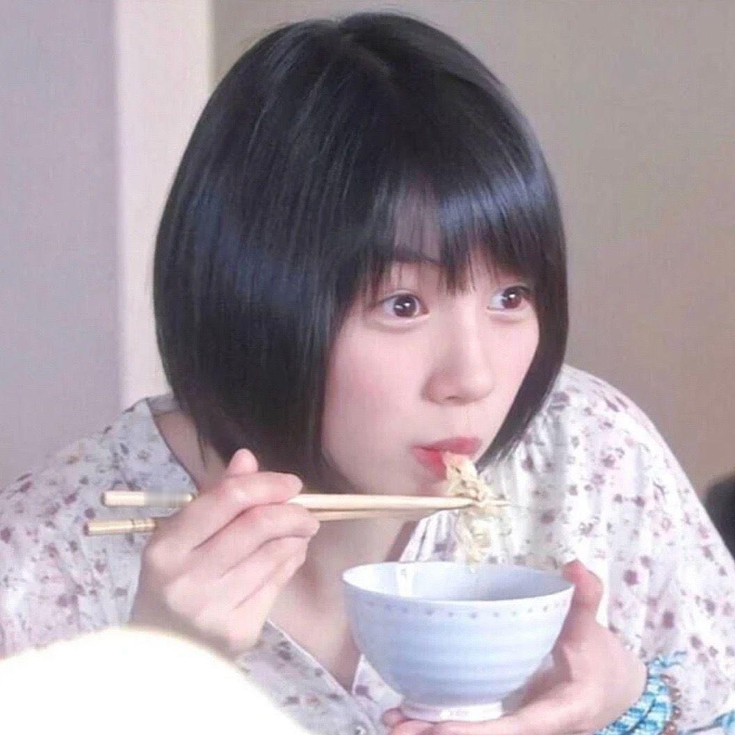 看了海女才知道这个人有多小狗 