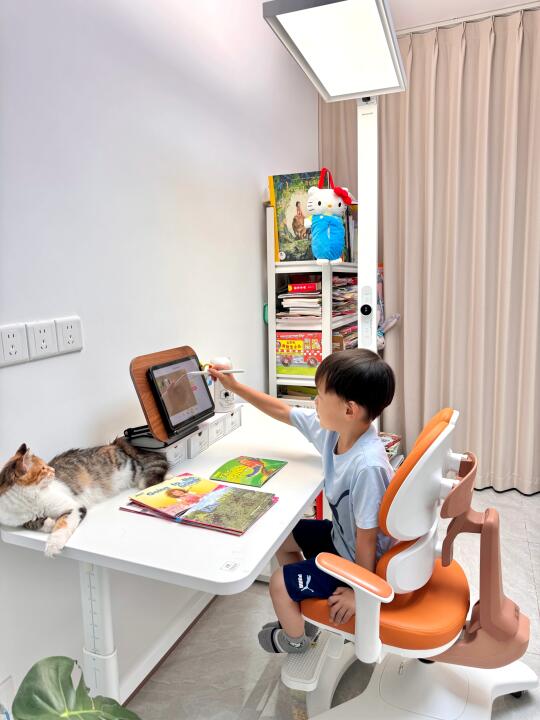 这把“会动”的椅子，救了我的嗓子！📚