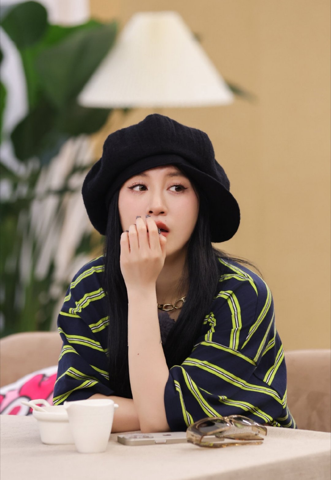 李嘉格养娃一碗水端不平 别再纠结二胎怎么一碗水端平了！李嘉格直接打破育儿焦虑，让