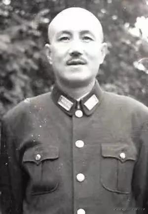 读书笔记：研读《毛泽东年谱》——问与答
问：外蒙古是怎么独立的？
答：1945年